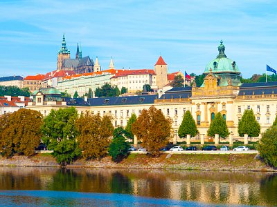 Praha, Rekonštrukcia Strakovej akadémie